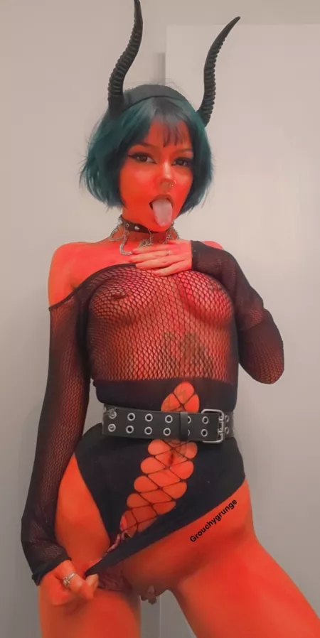 Would you fuck a goth girl in a succubus Halloween costume? by littlegrouchy