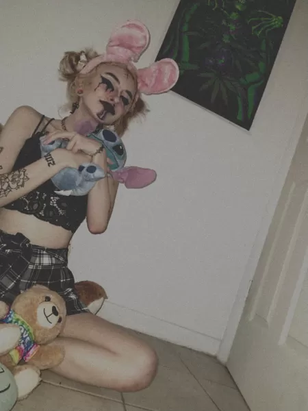 would you fuck an 18 y/o goth girl? 🌸🧸 by Traditional-Budget91