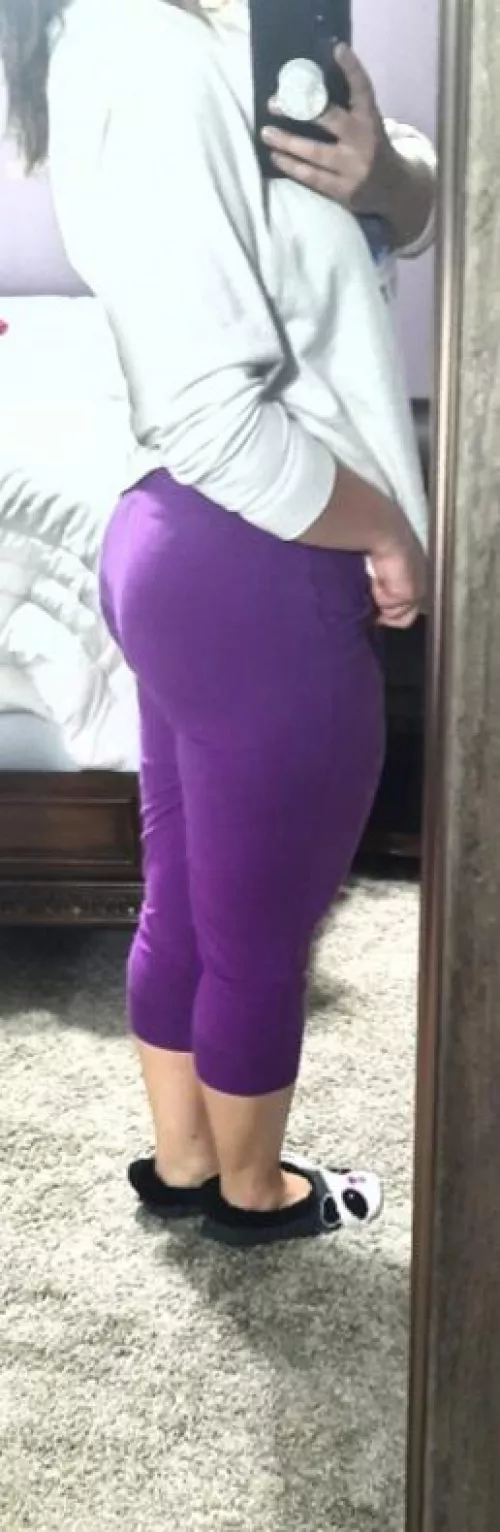 would you fuck her? by redditornoob706