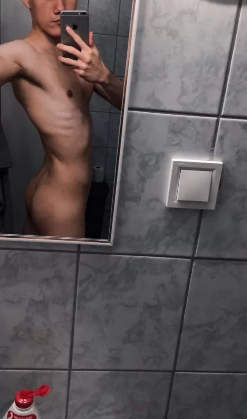 Would you fuck me? by xiamfelix