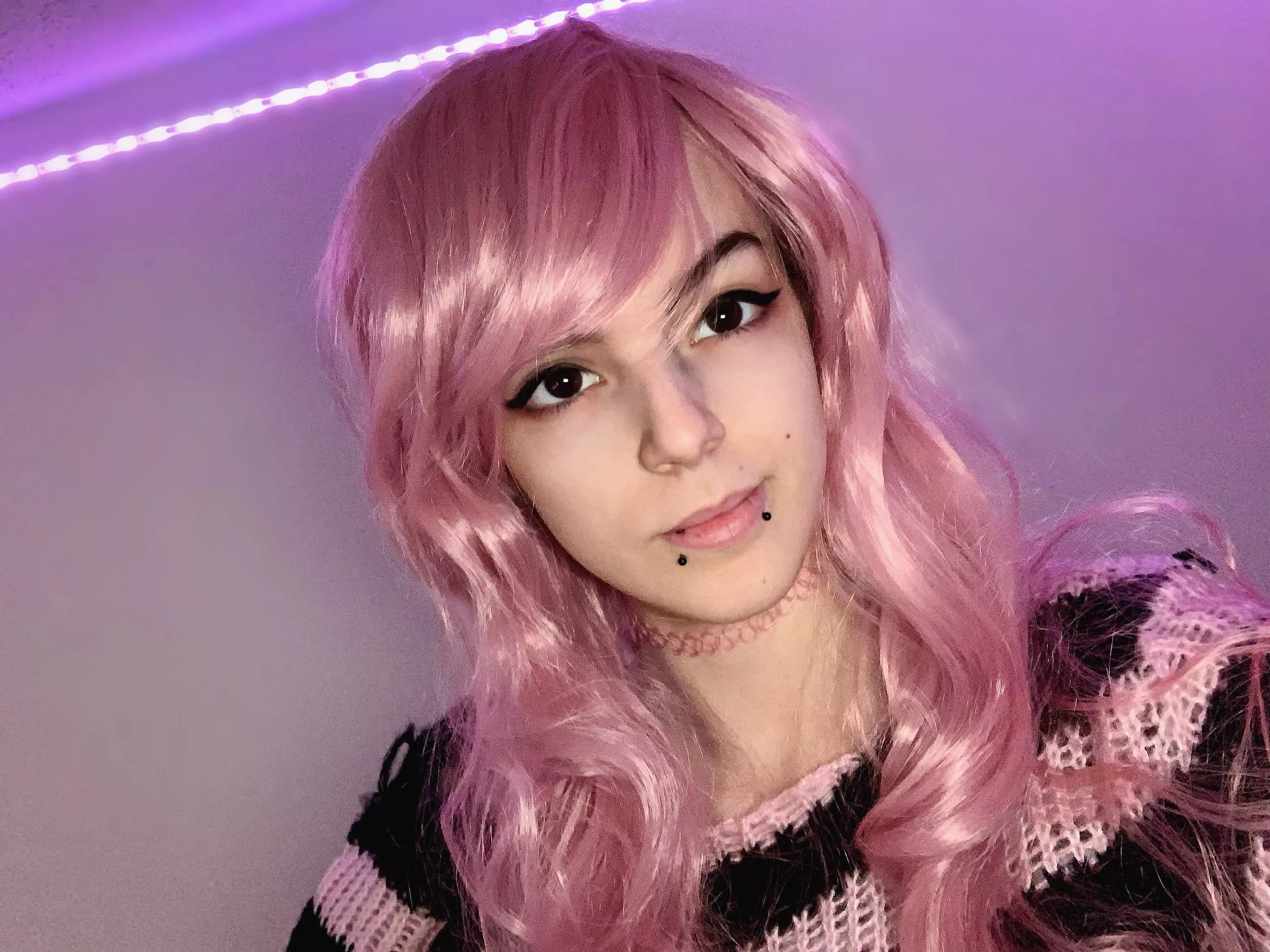 Would you fuck me? 🖤 posted by Ayumeiko_x