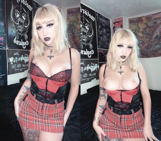 Would you fuck me? by Lilithblack666_