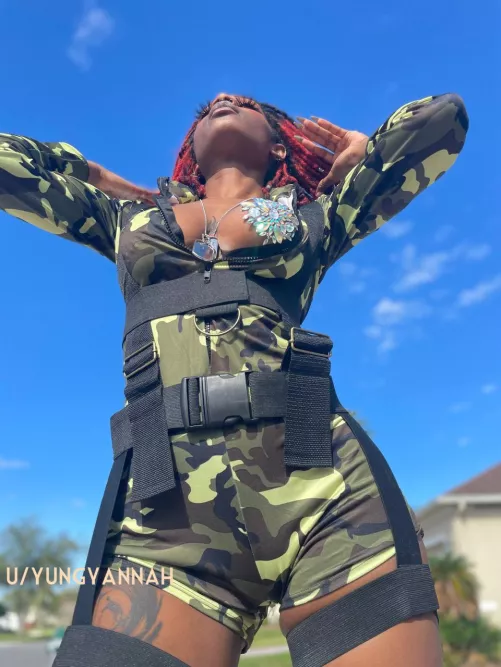 Would you fuck me? by Yung-yannah