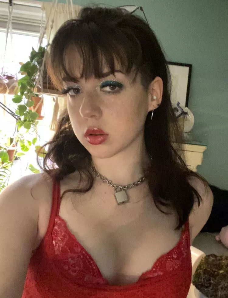 Would you fuck me ☺️ posted by trashwhore420