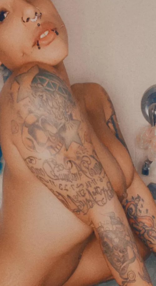 Would you fuck me in the bath? by Cynister88