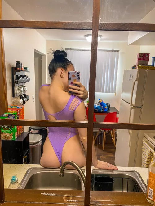 Would you fuck me in the kitchen? by vegn_lifestyle