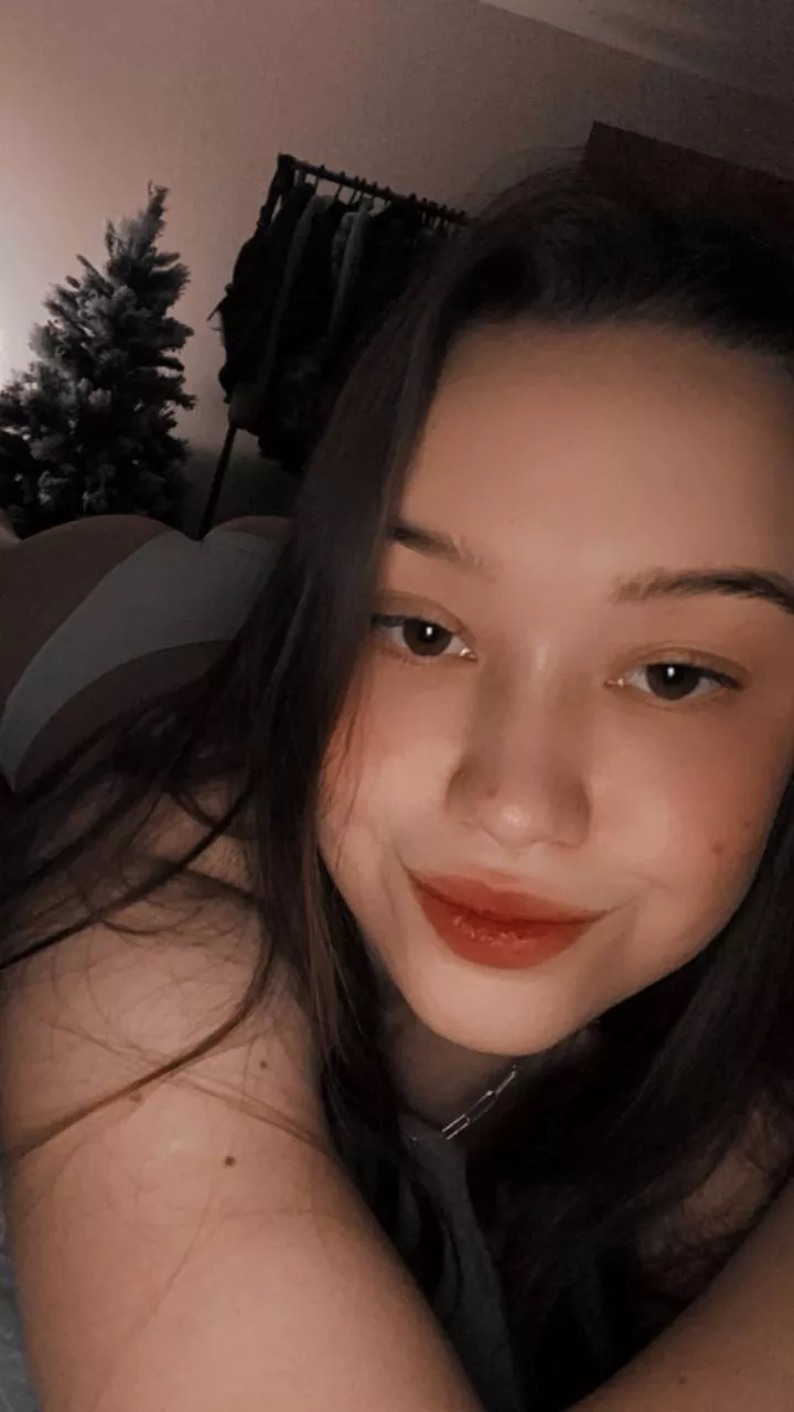 Would you fuck me while my husband was at work? posted by SilasPhanSkytte