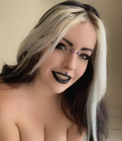 Would you fuck me? y/n? ☺️ by ValerieVampyr