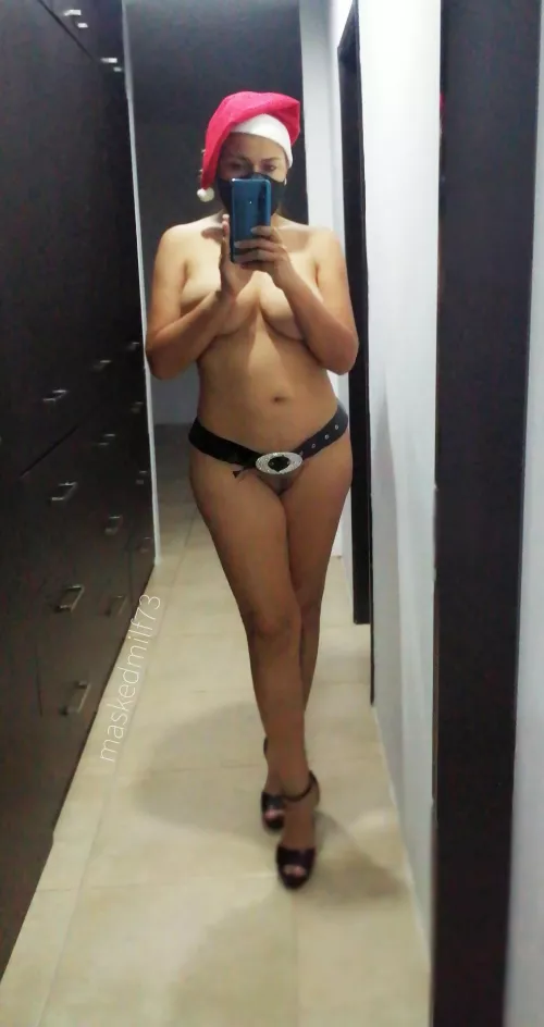 Would you fuck my Santa? by maskedmilf73