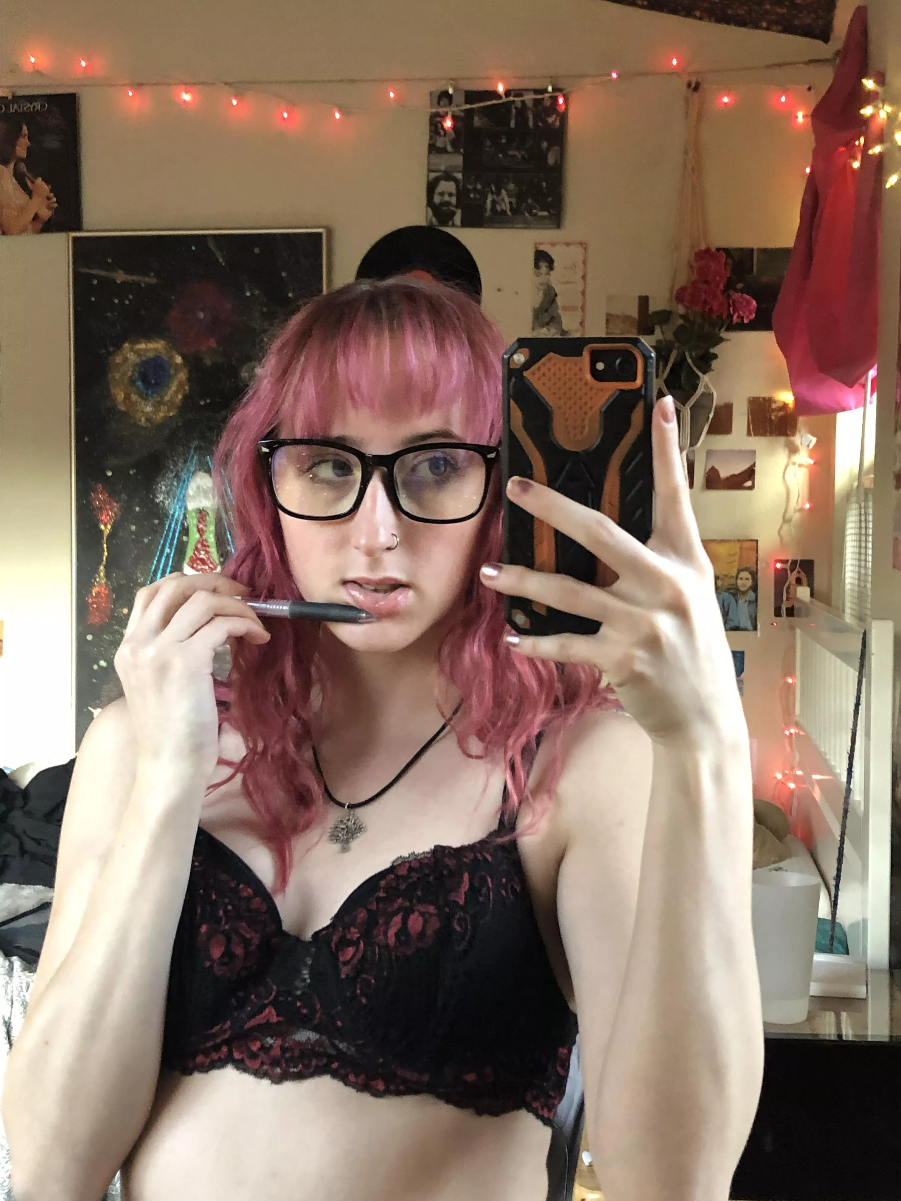 would you fuck your small teacher ? posted by kelsihazexo