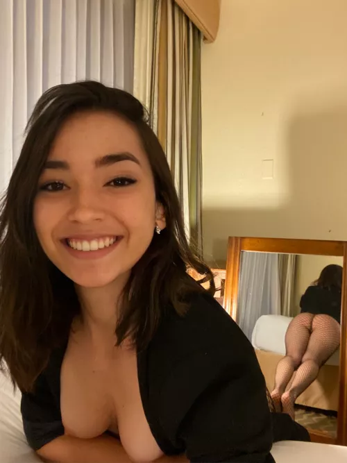 Would you fxck like this? Look at the mirror 😇 by urKimSomin