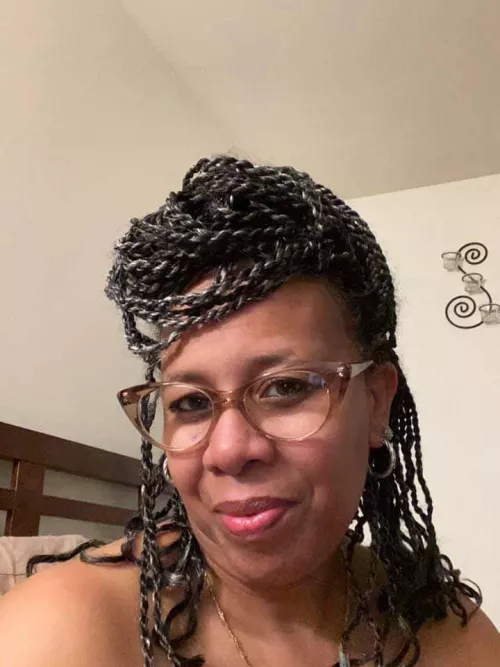 Would you give this GILF some 🍆? by fineazwine212