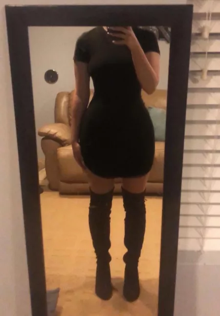 Would you go on a date with me? by realprettyangel