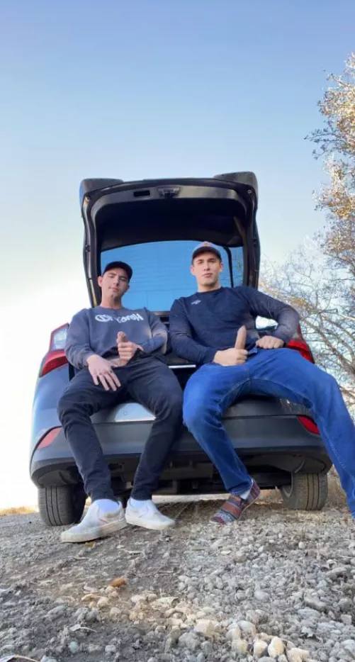 Would you help us fix our flat tire?😉 by PaganBaby00