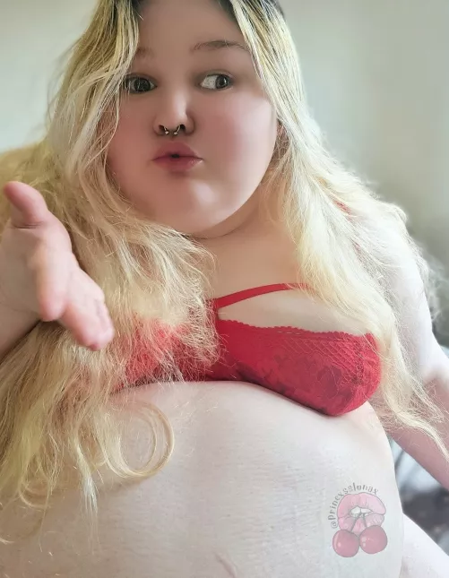 Would you kiss me? 💋 by princxsslunax_