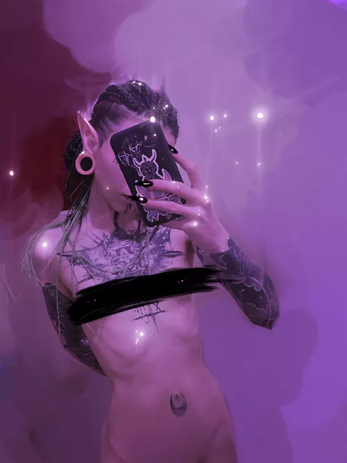 Would you kiss my tummy? by LexyFoxOnly