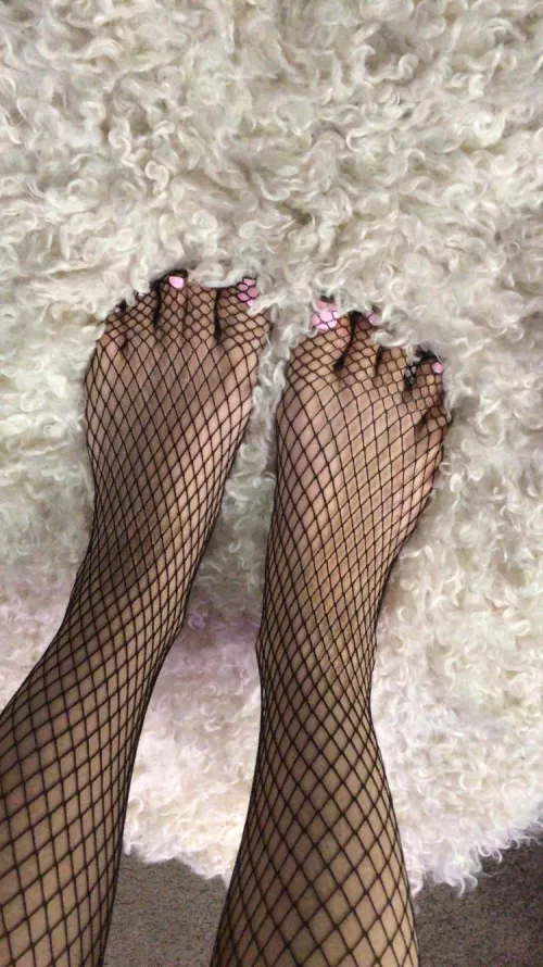 Would you kiss them by Luna_Majjik