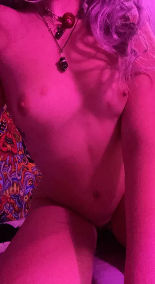 Would you leave your mark on me? by Akiraecchi