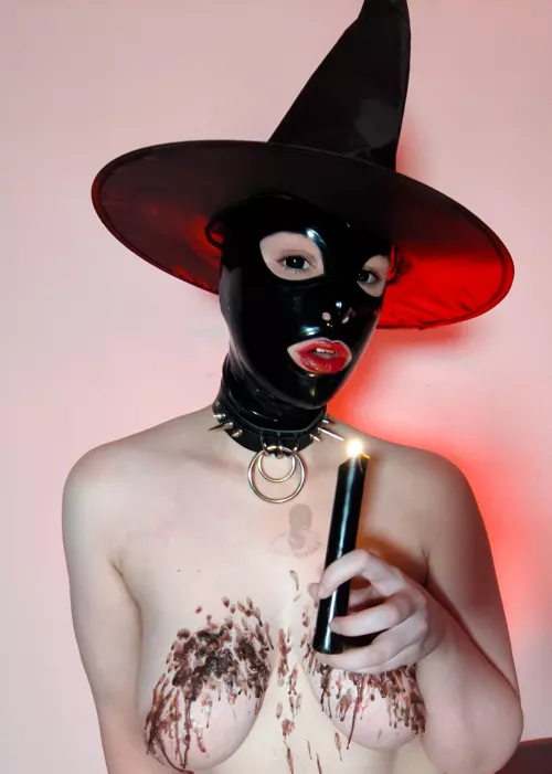 would you let me put a spell on you? 😈 [oc] by rraicleach