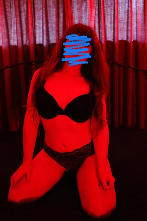 Would you let me sit on your face? by la_petitemort94