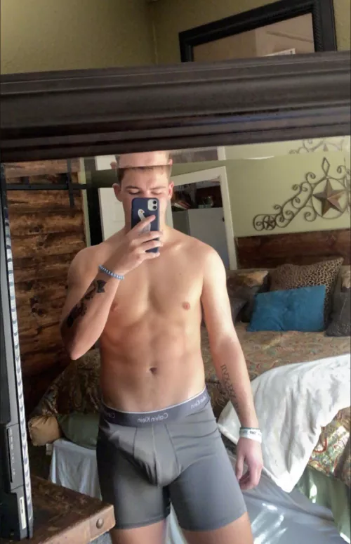 Would you let me walk around the apartment like this? by thatonestud3