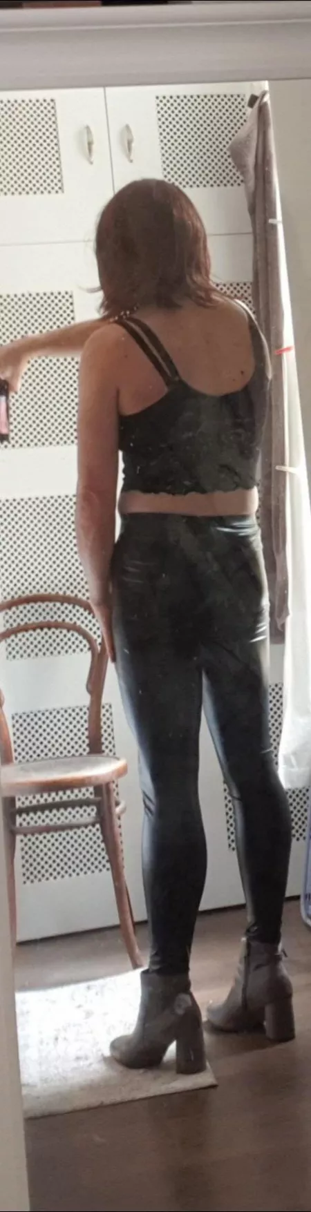 Would you like Mommy to give you headpats? by Sarah92aa