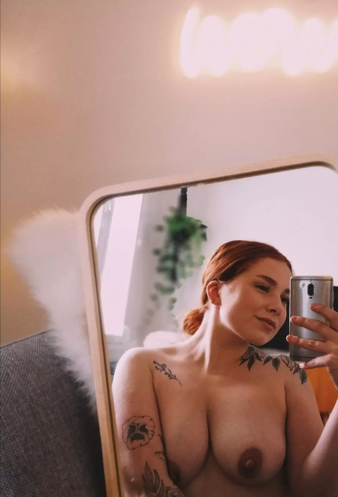 would you like to call me yours babe? 🥰 come subscribe my free onlyfans and you can do it ❤️ posted by RedMaikki