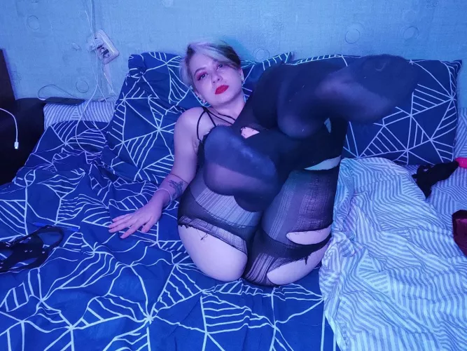 Would you like to join me? by alisha_liv