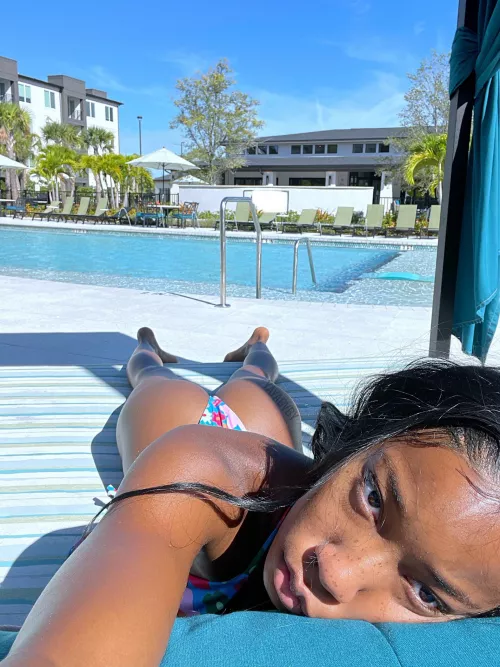 Would you like to lay out by the pool with me ? by yayabvby