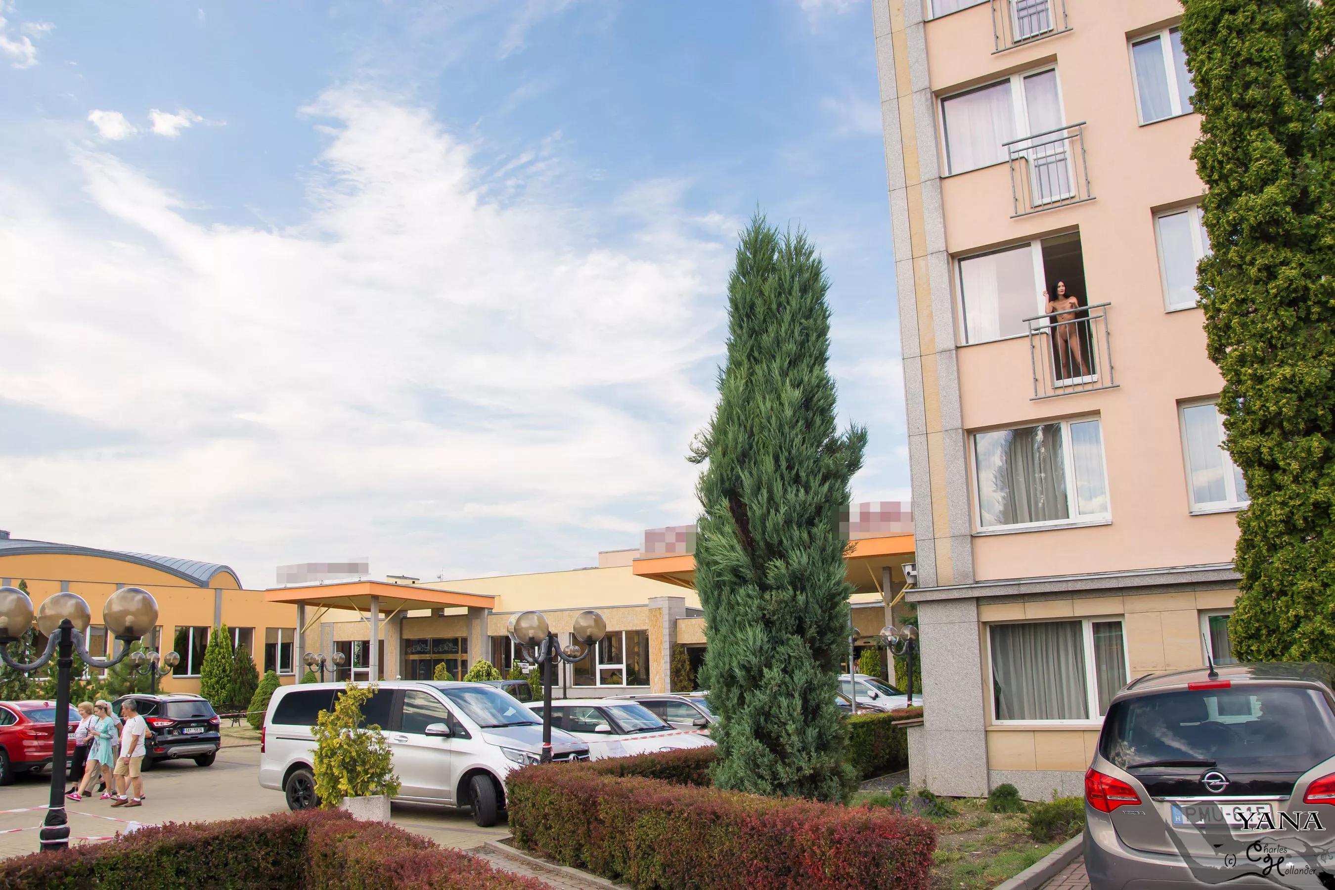 Would you like to see more of the naked Yana? b posted by c_hollander