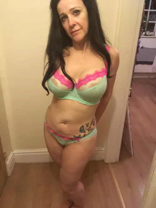 Would you like to see more xx 💋 by littleminxgee