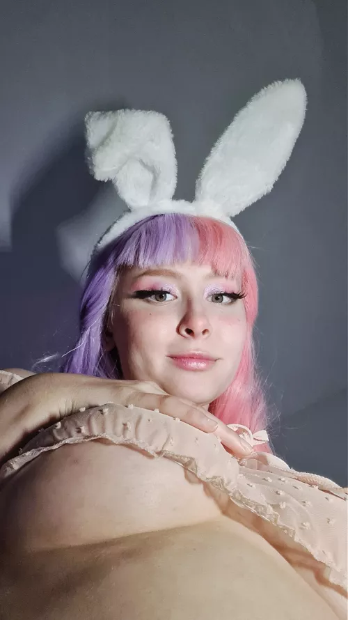 Would you like to sleep on my lap like that?💌🐰🌸 by lewdlova