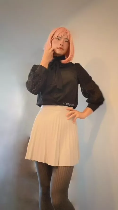 Would you like to untie my 🎀😳? by abbytam