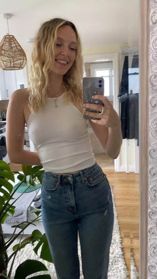 Would you make eye contact? by coralemily95