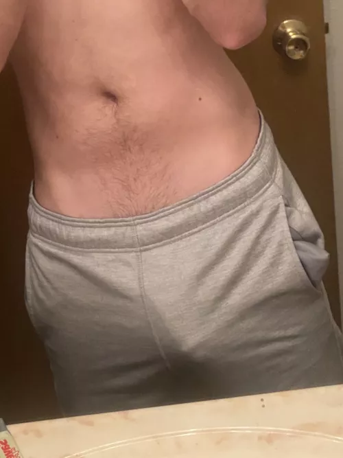 Would you notice me at the gym? by FunwithLiam