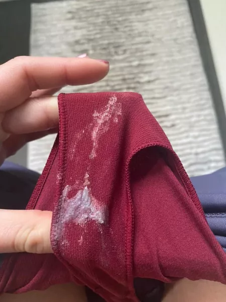 Would you peel my panties off, cum in them , & then let me wear them longer ;) by 18yearoldsecret
