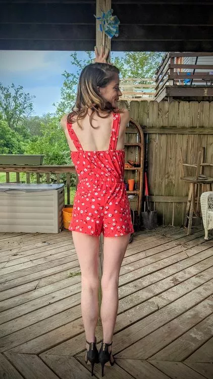 Would you pin me up? 📌 posted by LeeWithMe