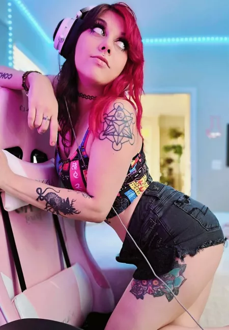 Would you play with me? ;3 by nekonoireart