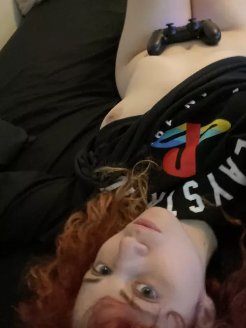 Would you play with me? [F] by Lexxxi_doll