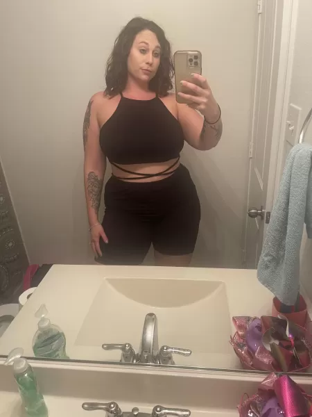 Would you pound my wife? by Mywifelikesitbig