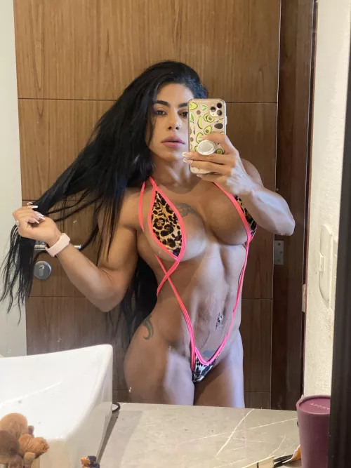 Would you pull my hair by Yanetfitness