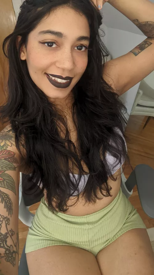 Would you put your face in my lap? by TarooRooot