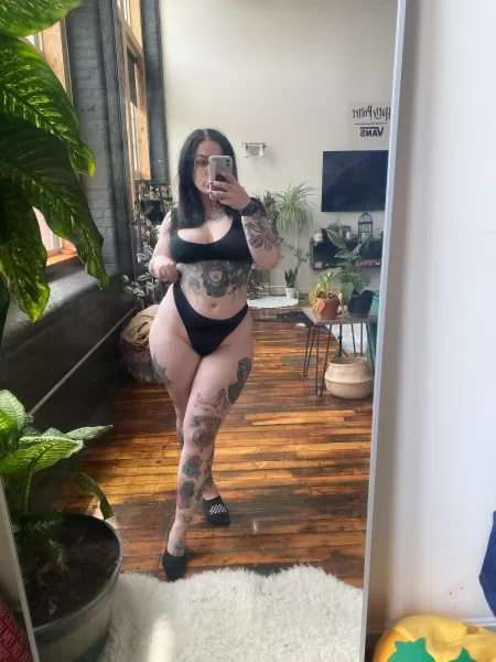 Would you put your hands all over my pale body yes or no by shortstaxxxNSFW