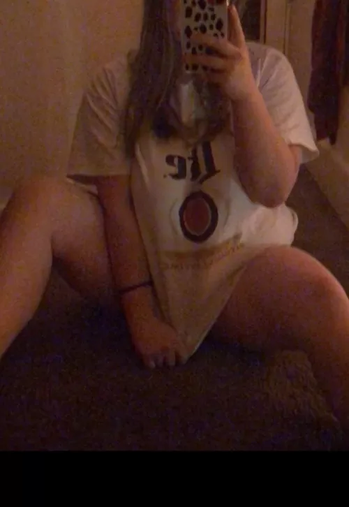 Would you put your head between my thighs? 😘 by baguhmuffins