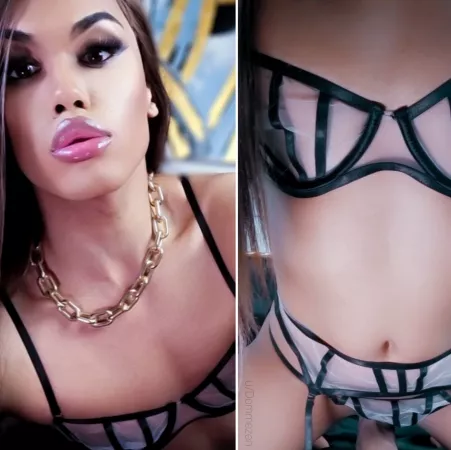 Would you rather kiss my lips or dick? 😏💋🍆😈 by Dommezen