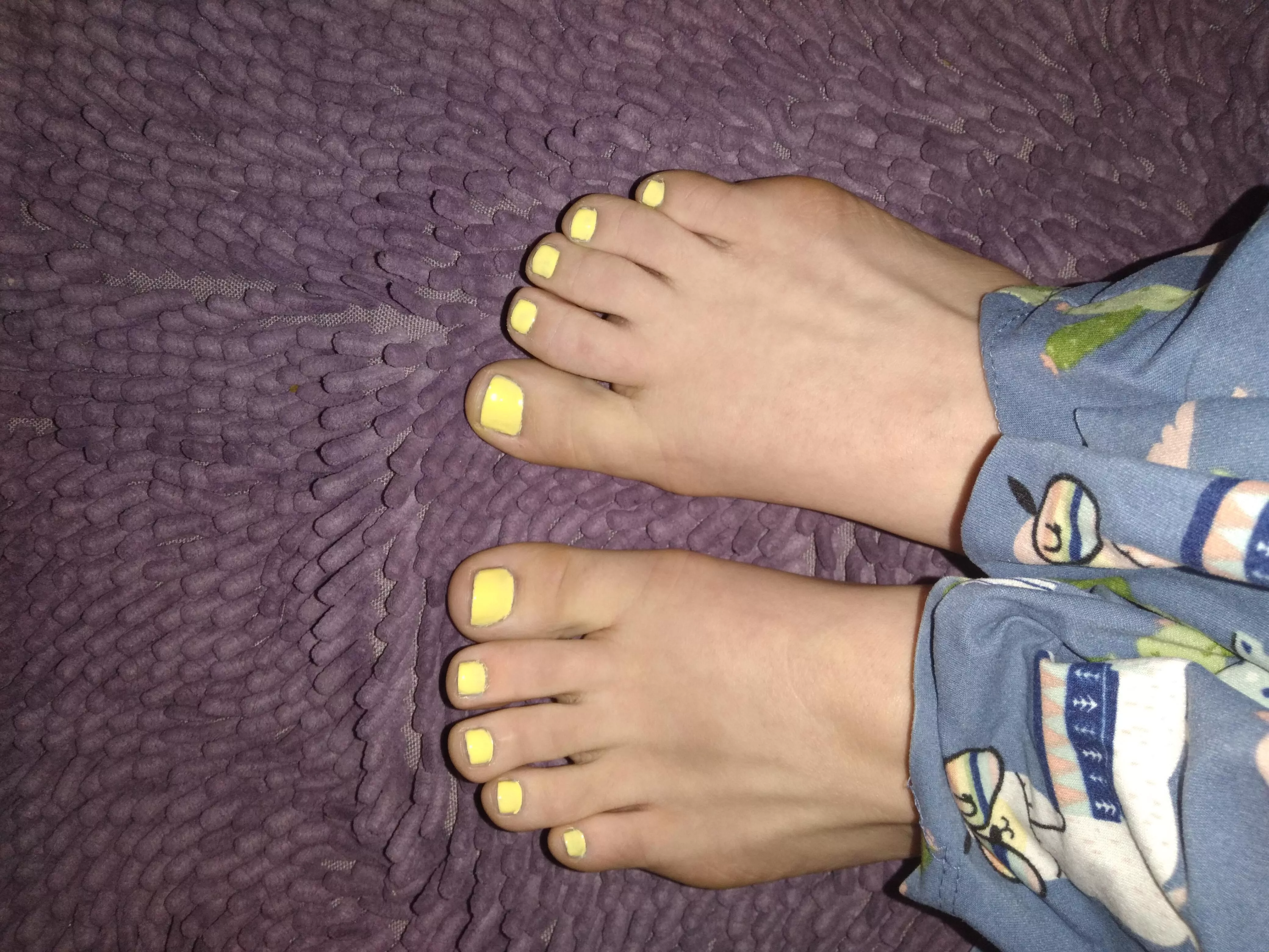 Would you rub them down for me and get them oiled up 😉 posted by Daniella_222