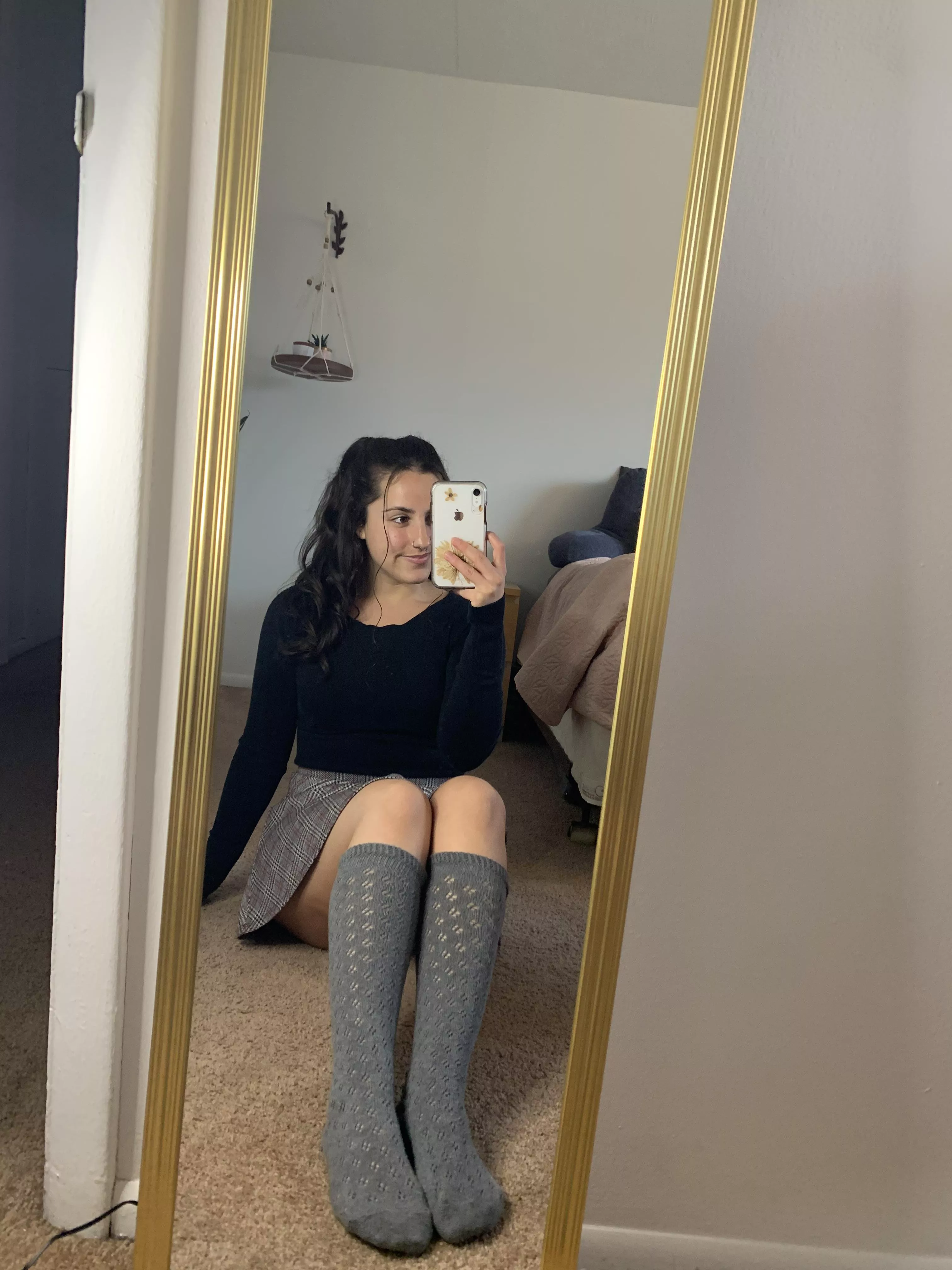 would you rub your dick on my socks?💖 posted by _daisie