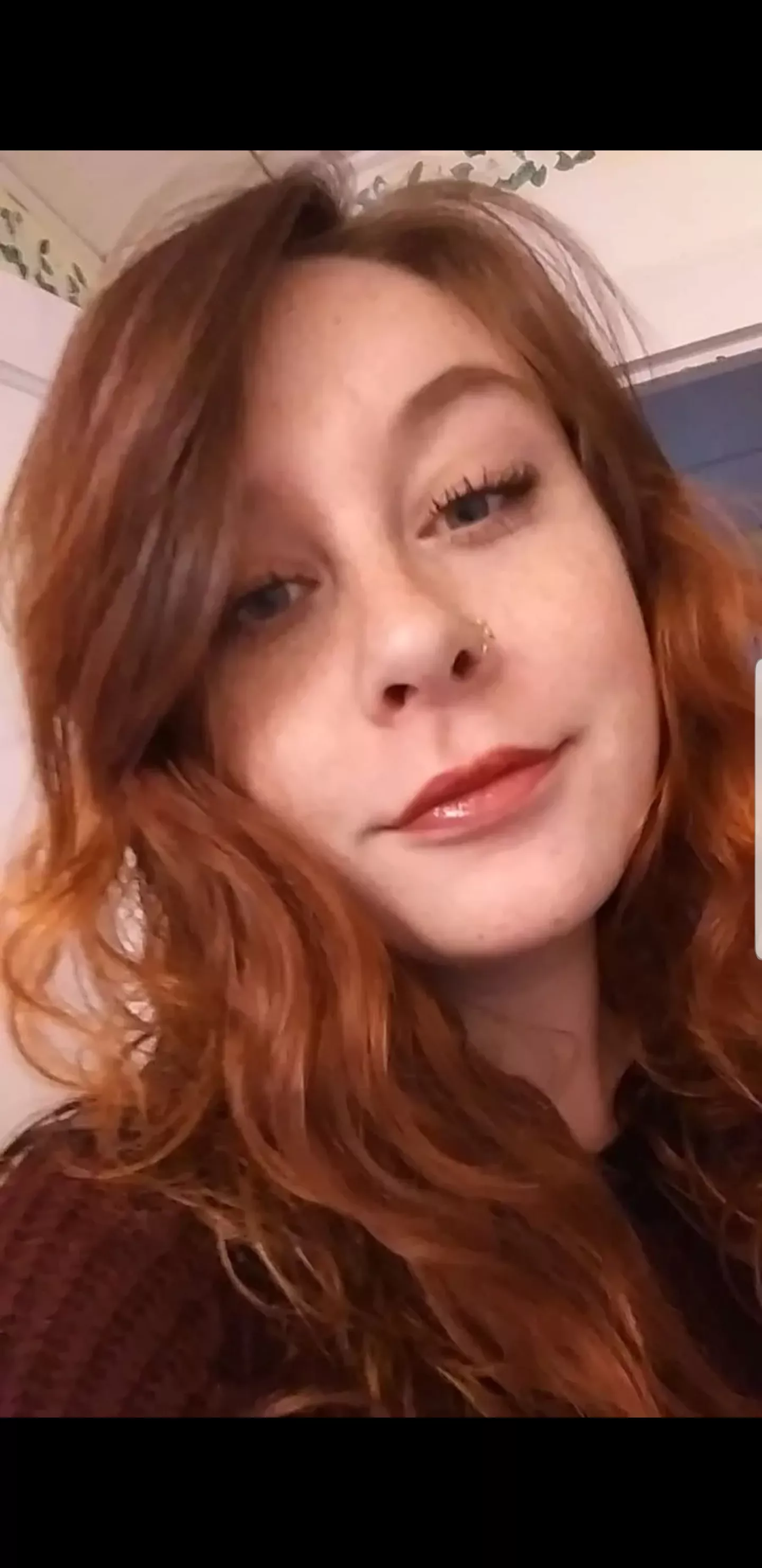 Would you say yes or no if I asked you out? 🤭 Be honest posted by EvolutionFailed420