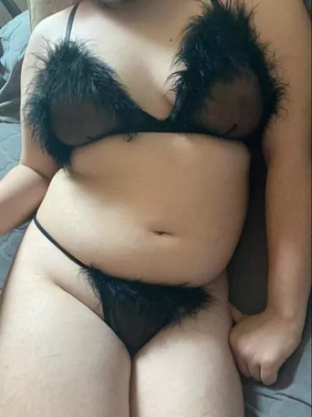 Would you share me? by scoobsboob