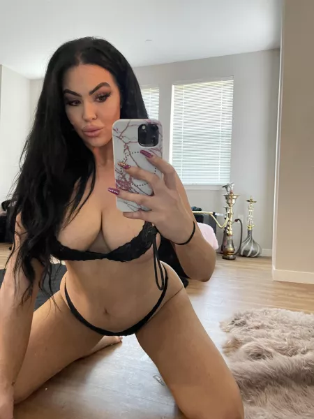 Would you smoke hookah with me habibi 😋😋😋 by miaabadixxx